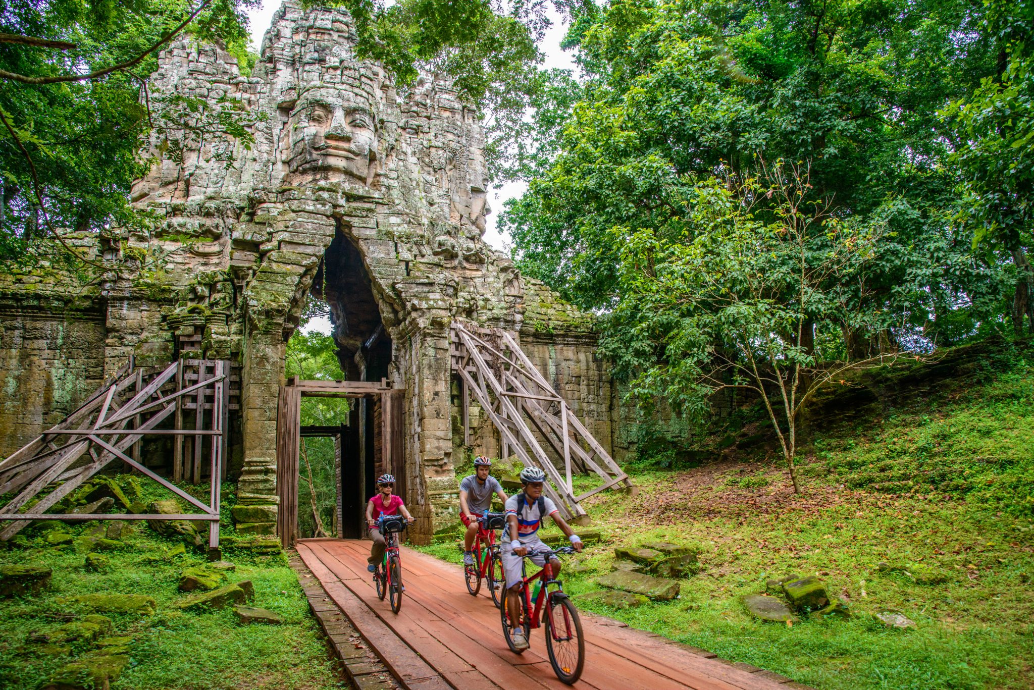 cambodia best bike tour