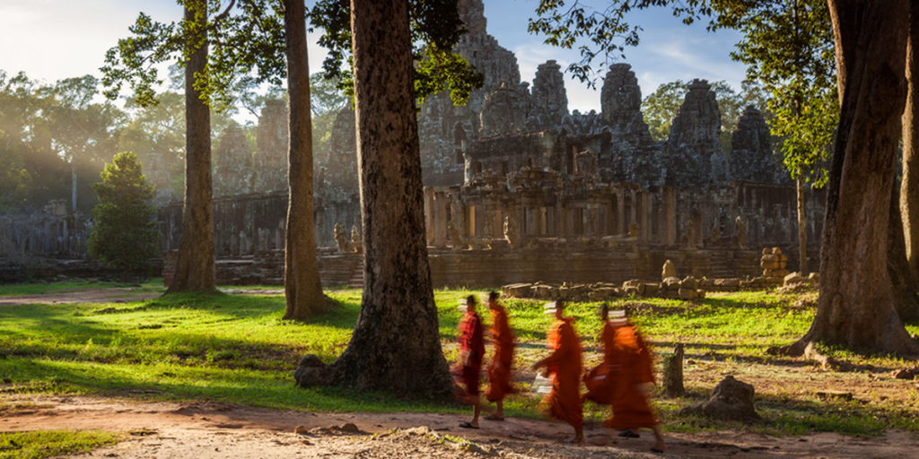 Freethings to do in Siem Reap: Sunset at Angkor Wat