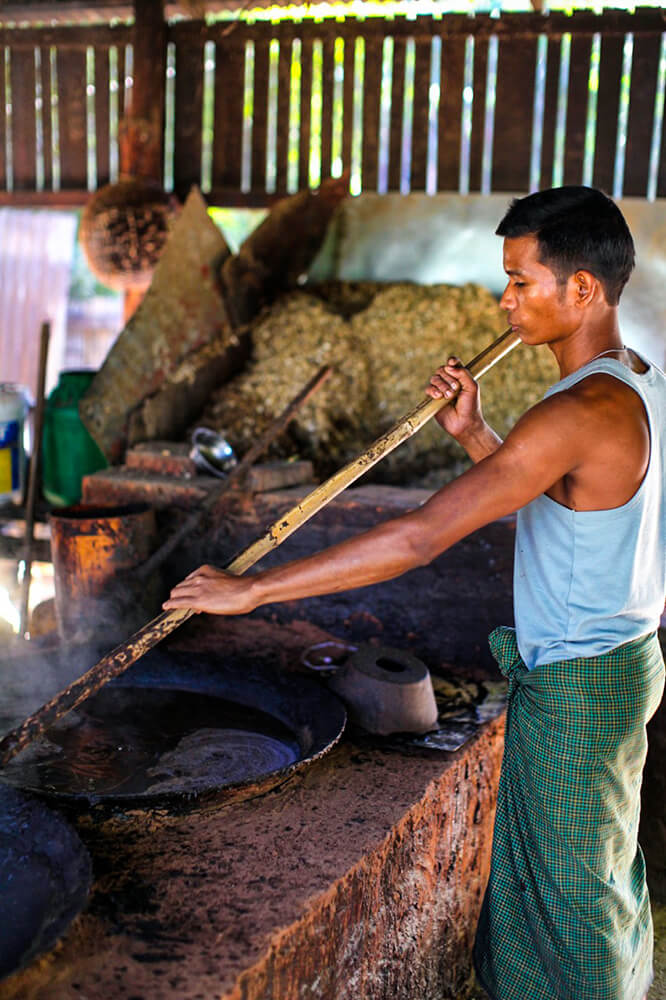 Making Pone Yay Gyi in Myanmar