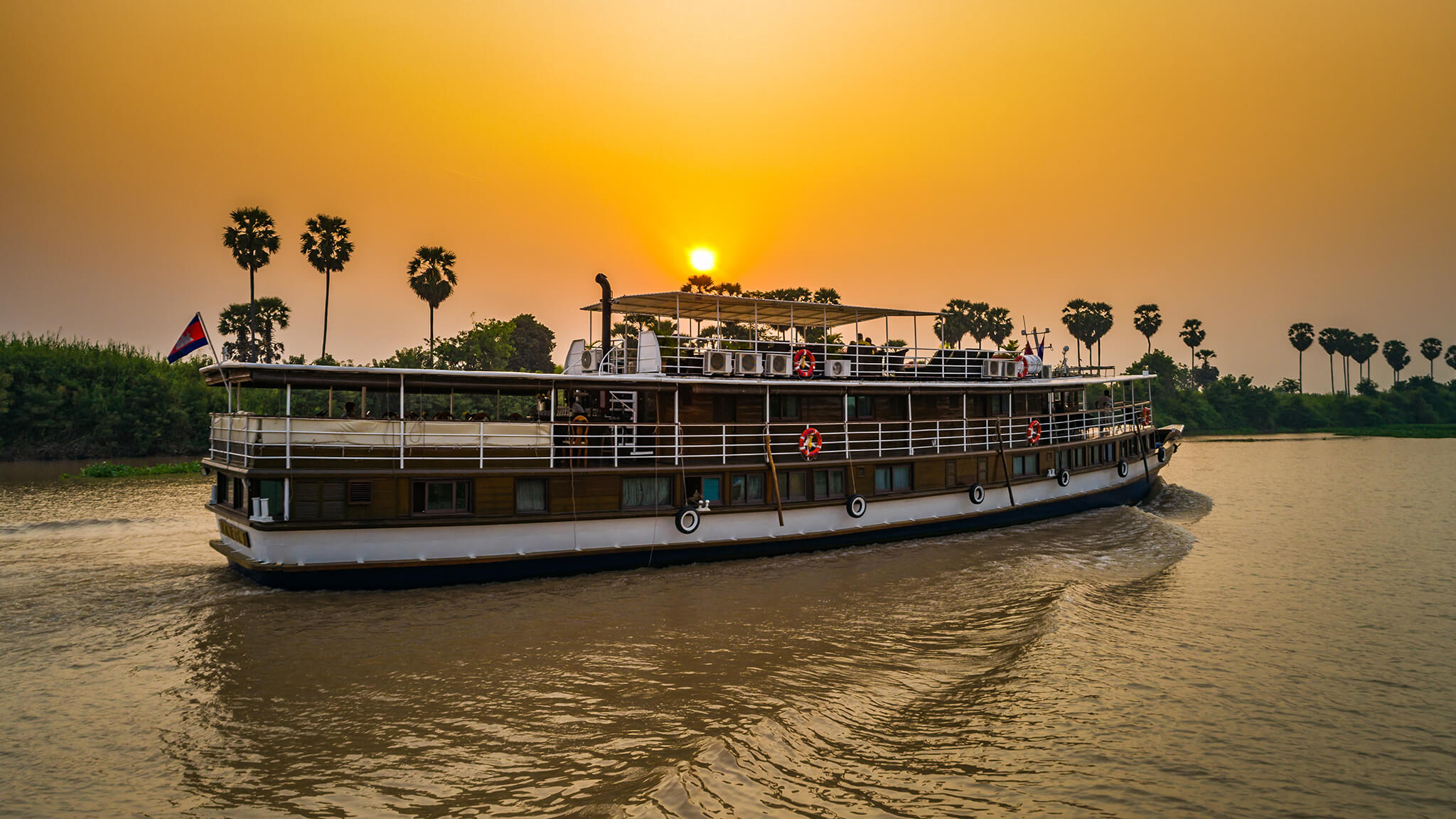Toum Tiouv cruise ship on the Mekong delta