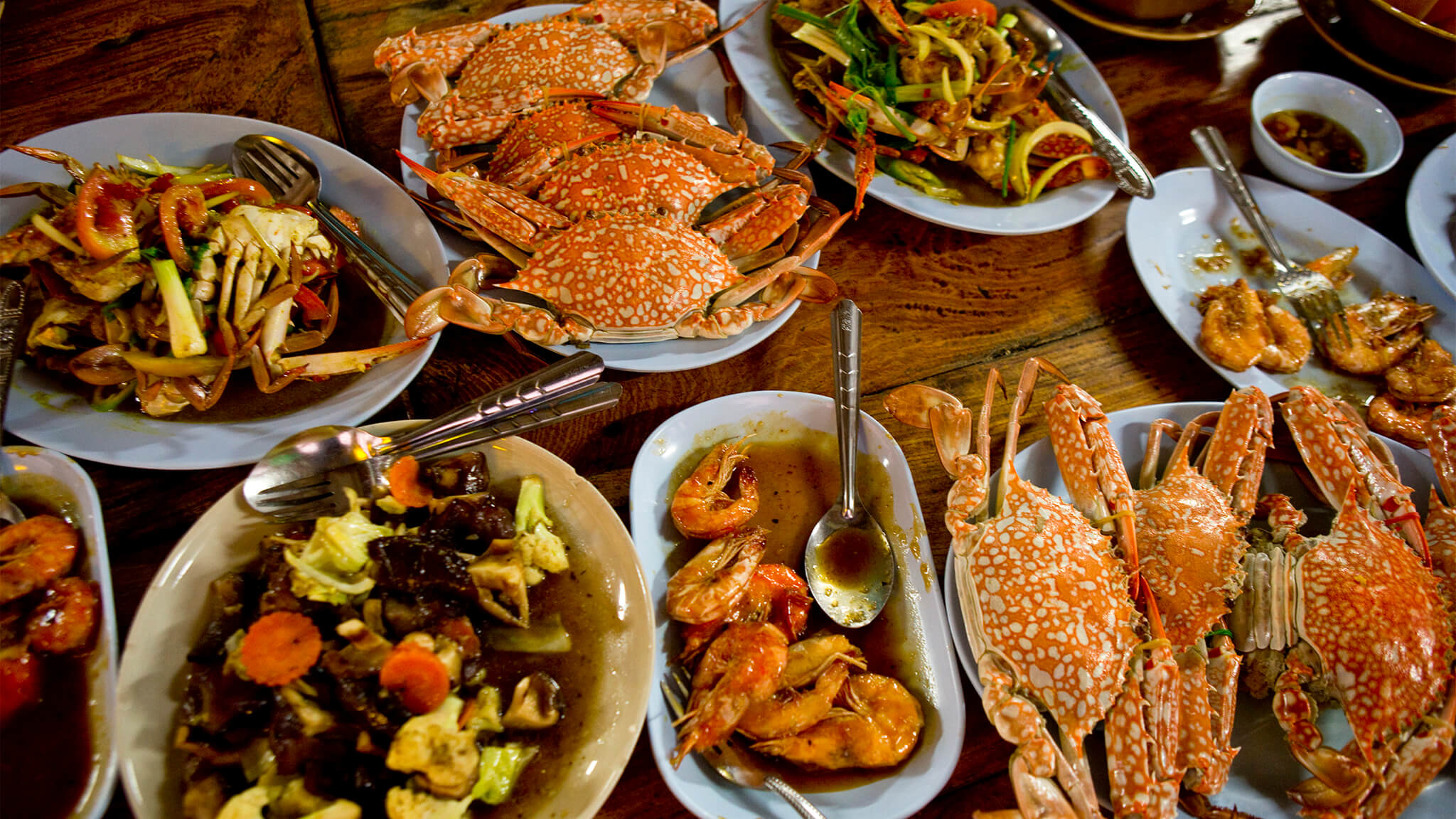 Seafood feast on Bangkok to Phuket tour